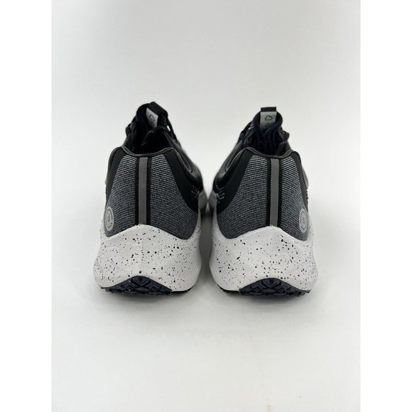 Nike Winflo 8 Shield Black Iron Grey Men's Sneakers Water Repellent NO SHOE BOX - Picture 11 of 11